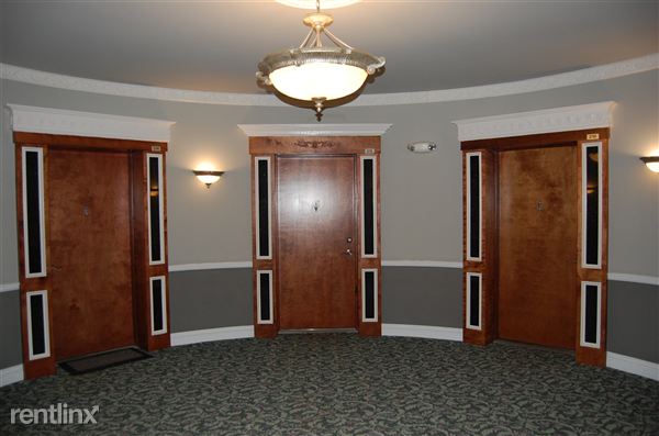 Building Photo - 283 S Zeeb Rd
