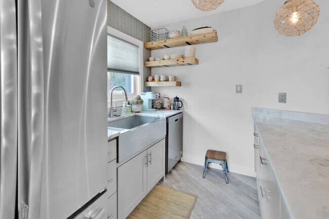 Building Photo - 316 Bream Ave