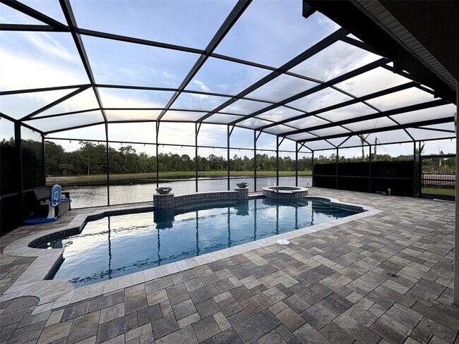 Foto del edificio - 10342 Lovegrass Ln
