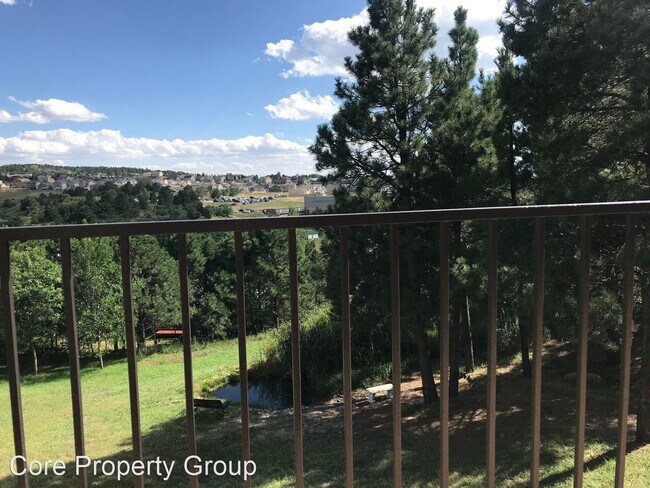 Foto del edificio - 4 br, 3 bath House - 18255 Knollwood Blvd