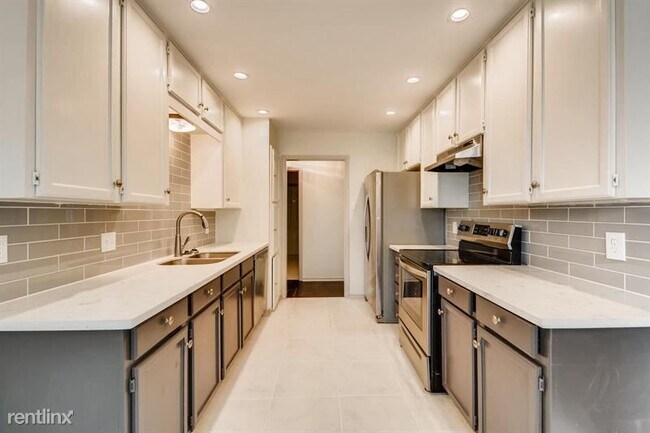Building Photo - 3 br, 2 bath House - 201 Live Oak Lane