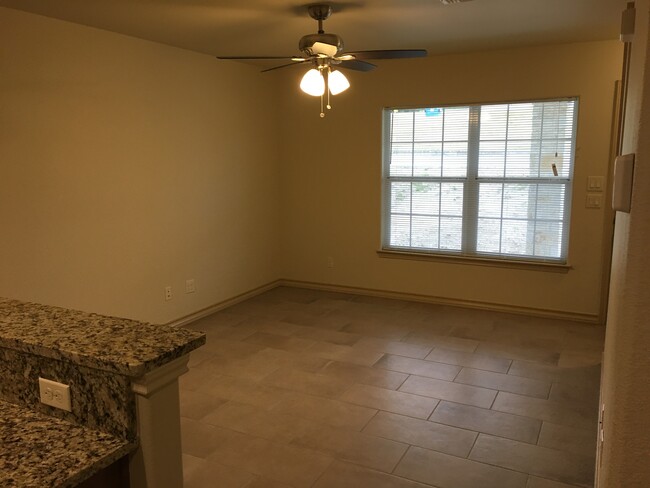 Building Photo - 2306 Sailing Way