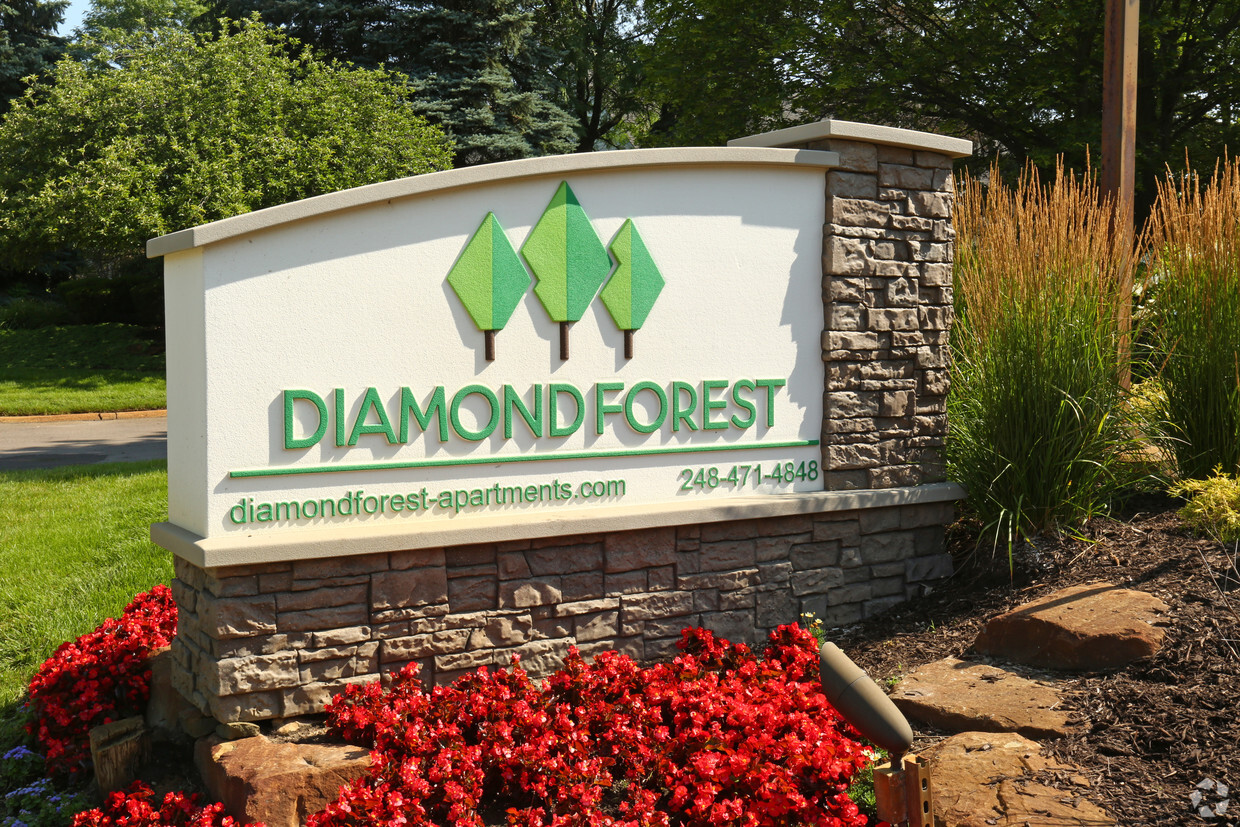 Diamond Forest Apartments - Farmington Hills, MI | Apartments.com