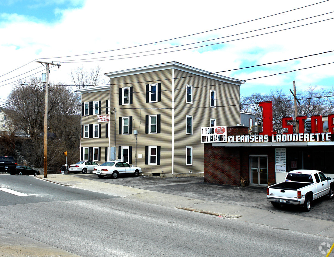 Primary Photo - 180 S Main St