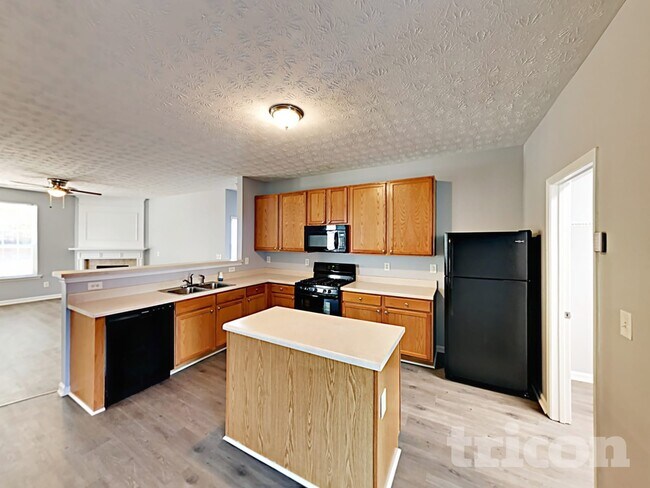 Foto del edificio - 3329 Coach House Ct