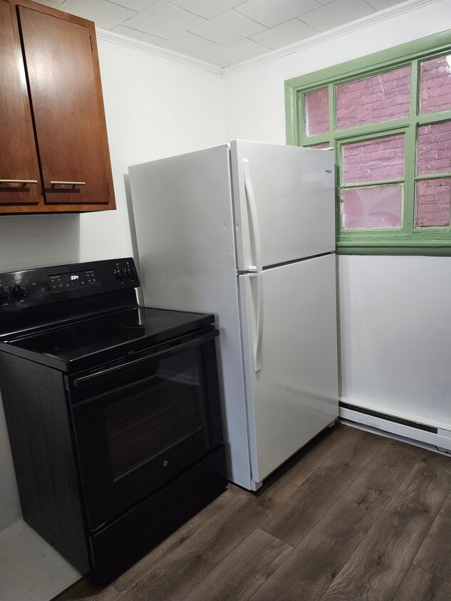 Foto principal - 1052 3rd Ave