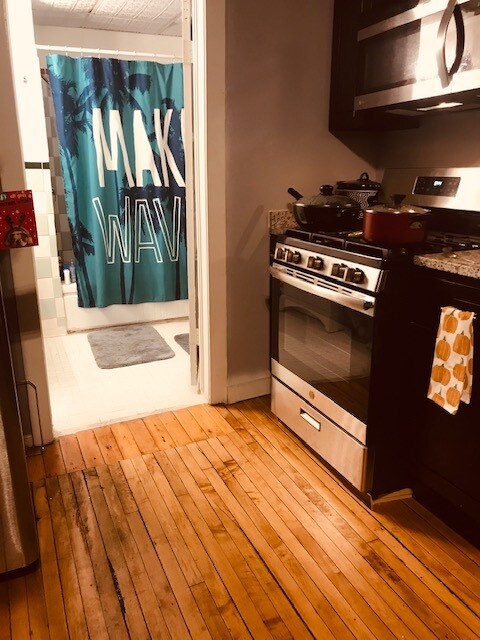 Foto del edificio - 2216 W 24th St