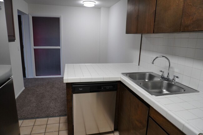 kitchen / Dining - 412 E 3400 S