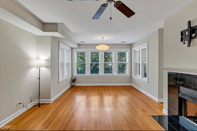 Foto del edificio - 3011 W Gunnison St