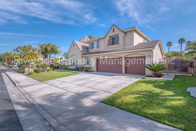 Building Photo - 17426 Half Moon Ct