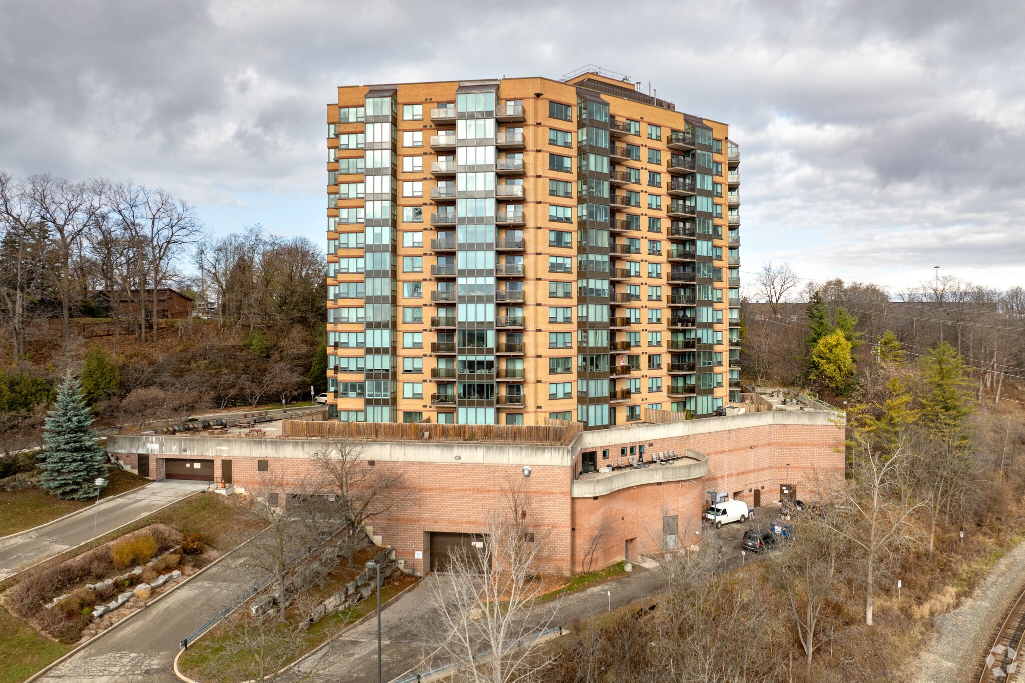 Kressview Springs Condominiums