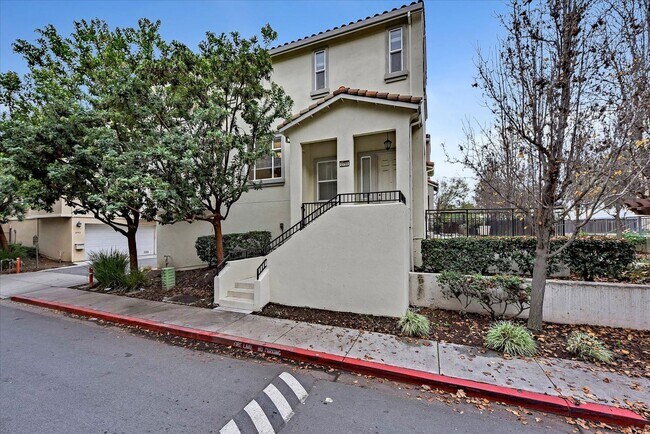 Building Photo - 3 br, 2.5 bath House - 2755 Corde Terra Ci...