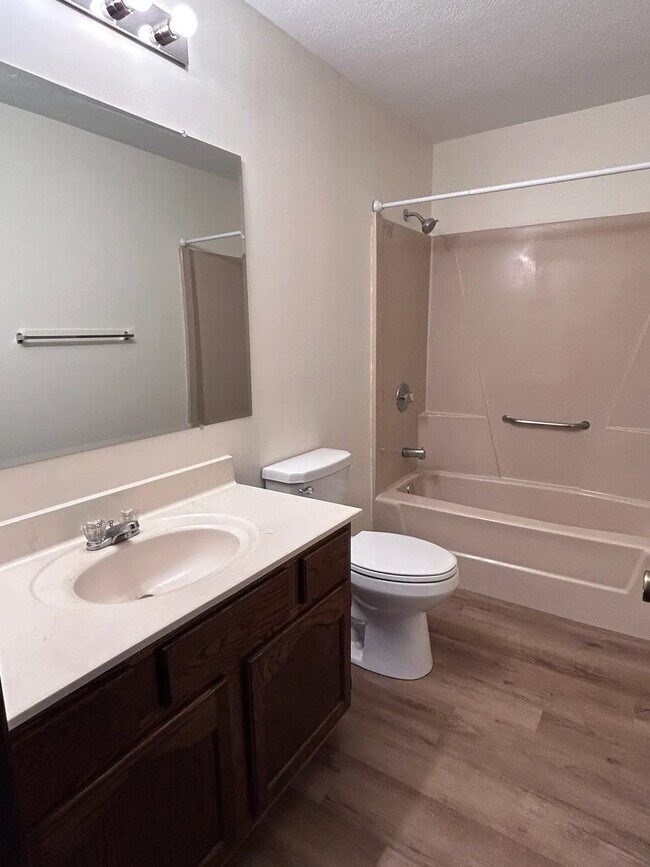 Foto del edificio - 5120 Seventh St