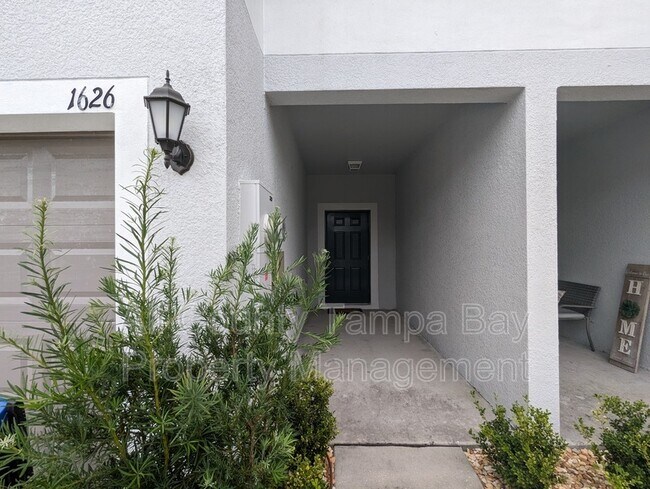 Foto del edificio - 1626 Cassius St