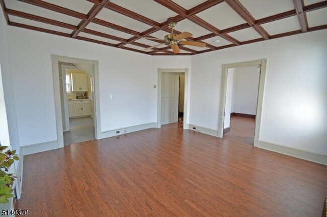 Foto del edificio - 99 N Middaugh St