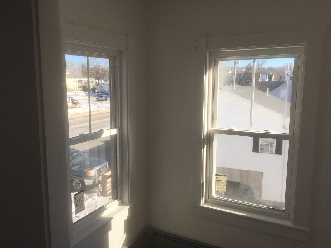 637 Lisbon St, Lisbon, ME 04252 Apartments Lisbon, ME