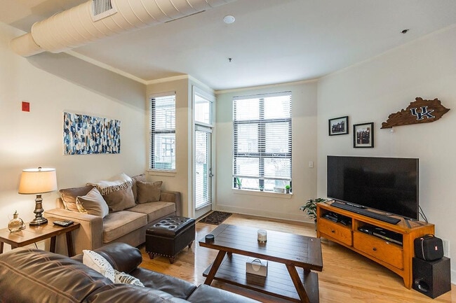 Foto del edificio - 220 Cedar St