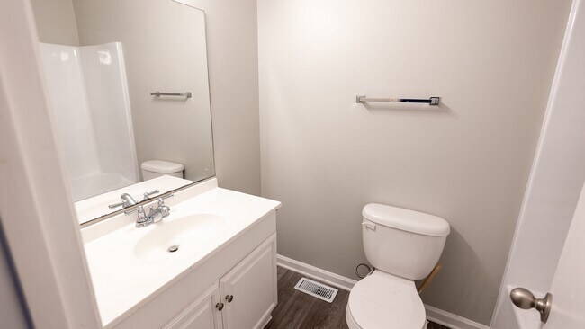 Foto del edificio - Westgate Apartment Homes