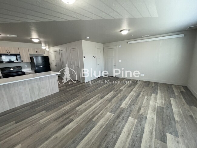 Foto del edificio - 3570 Colt Cir