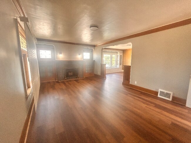 Foto del edificio - 10108 Park Heights Ave