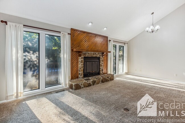 Building Photo - 2421 S. Yellowstone #1801
