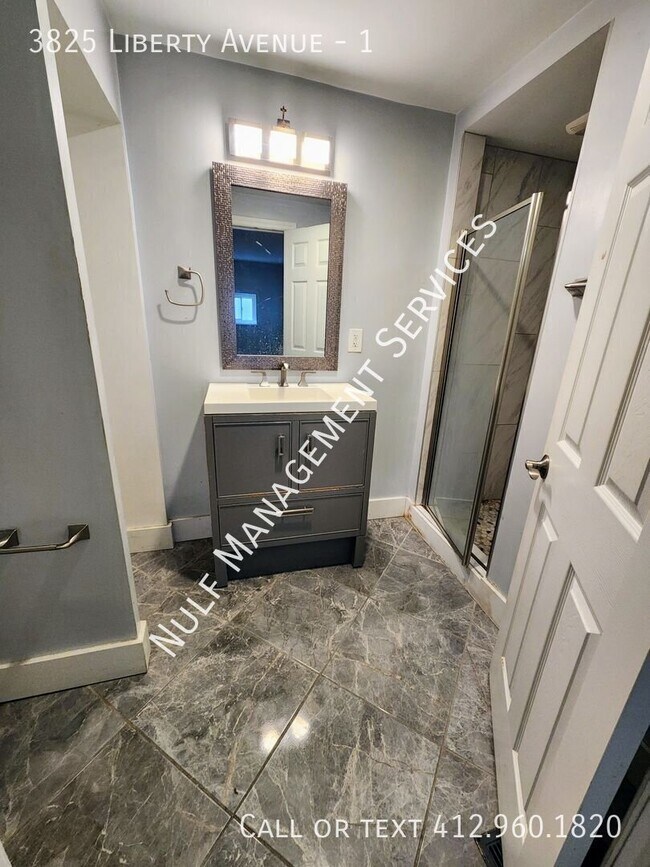 Foto del edificio - 3825 Liberty Ave