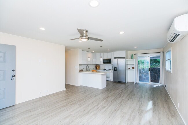 Foto del edificio - 92-377-377 Waiomea St