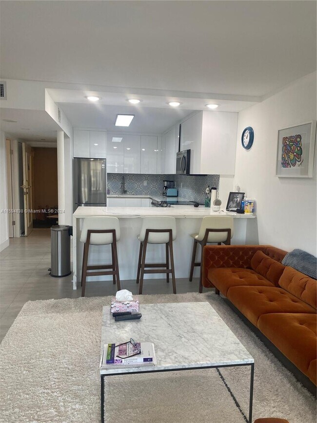 Foto del edificio - 1901 Brickell Ave