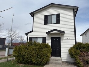 Building Photo - 2418 Leo Ave