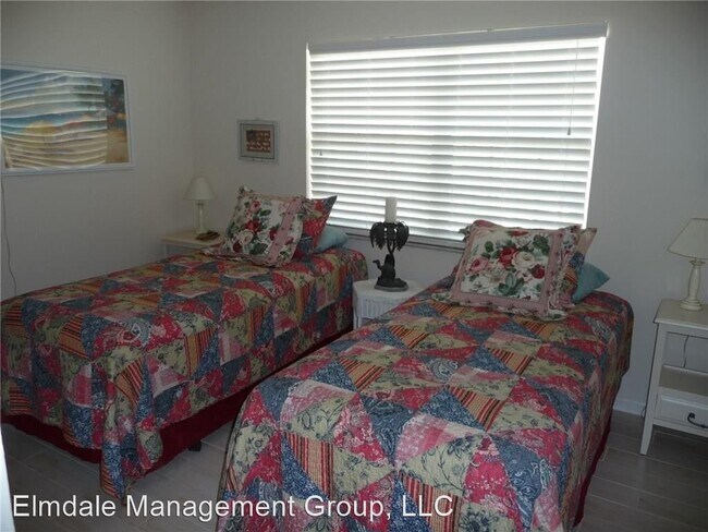 Foto del edificio - 2 br, 2 bath House - 1441 Ocean Dr 209