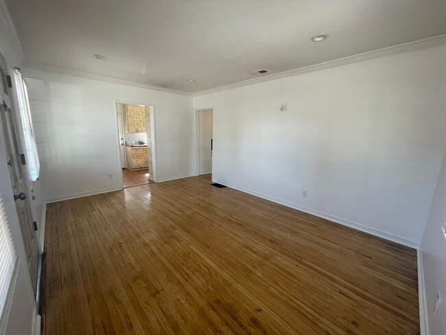 Photo - 5959 Troost Ave (Los Angeles, CA) Townhome