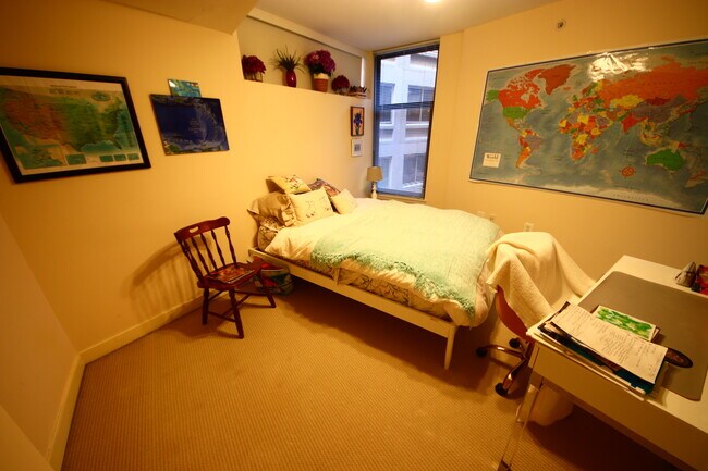 Foto del edificio - 631 D St NW