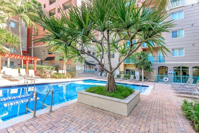 Foto del edificio - 6001 SW 70th St