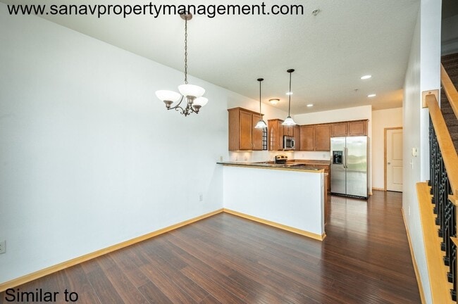 Building Photo - "Charming Family Haven: 2-Bed, 1.5-Bath Home with Versatile Loft in Prime Location"