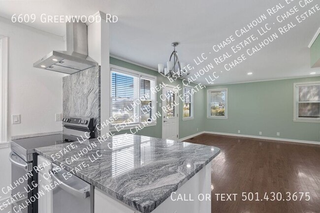 Foto del edificio - 6609 Greenwood Rd