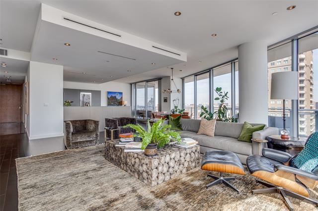 Foto principal - 2900 McKinnon St