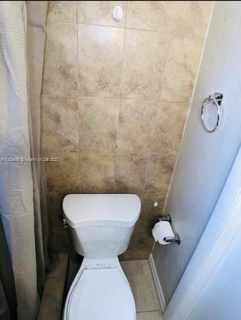 Foto del edificio - 1121 NW 40th St
