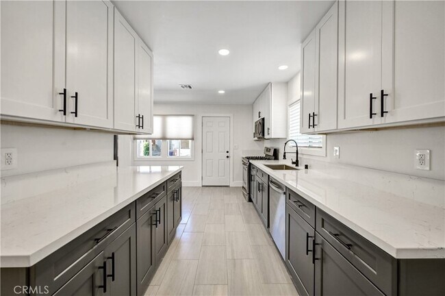 Foto del edificio - 3948 San Marcos Ave