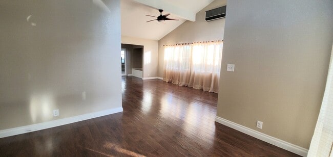 Building Photo - Single level, renovated Royal Kunia Home