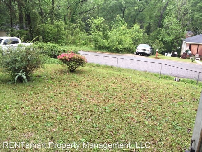 Building Photo - 3 br, 1 bath House - 31 Lanier Drive