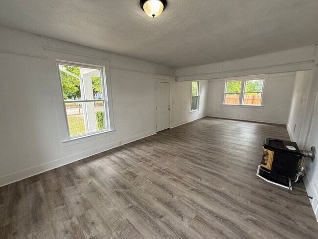 Foto del edificio - 2350 Marion St SE