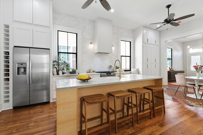 Building Photo - 2904 St Ann St