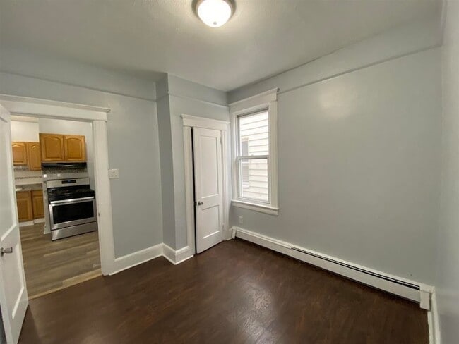Foto del edificio - 126 W 19th St