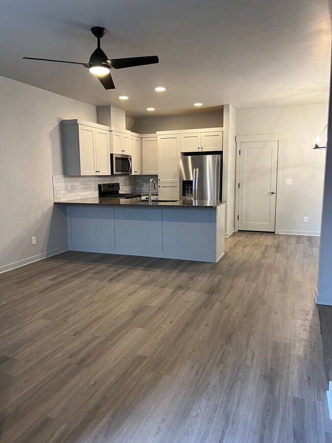 Foto del edificio - Townhome in Redmond's Dry Canyon Community