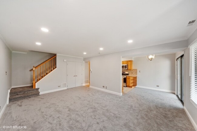Foto del edificio - 338 Washington Ct