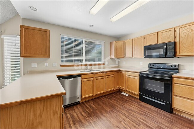 Foto del edificio - 20912 E Crestline Cir