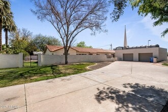 Building Photo - 6319 N Central Ave