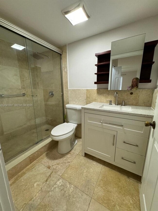 Building Photo - 6200 SW 131st Ct