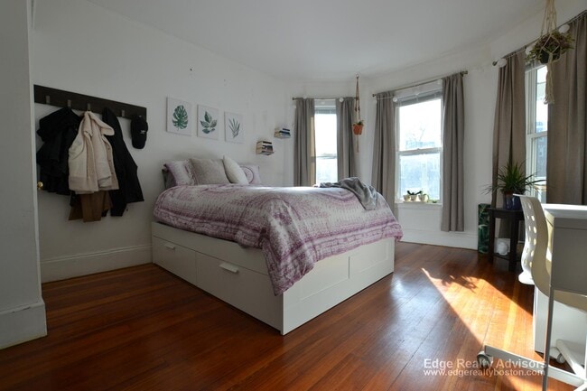 Foto del edificio - 166 Kelton St