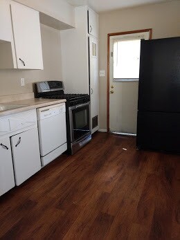 Building Photo - 1940 W Amelia Ave